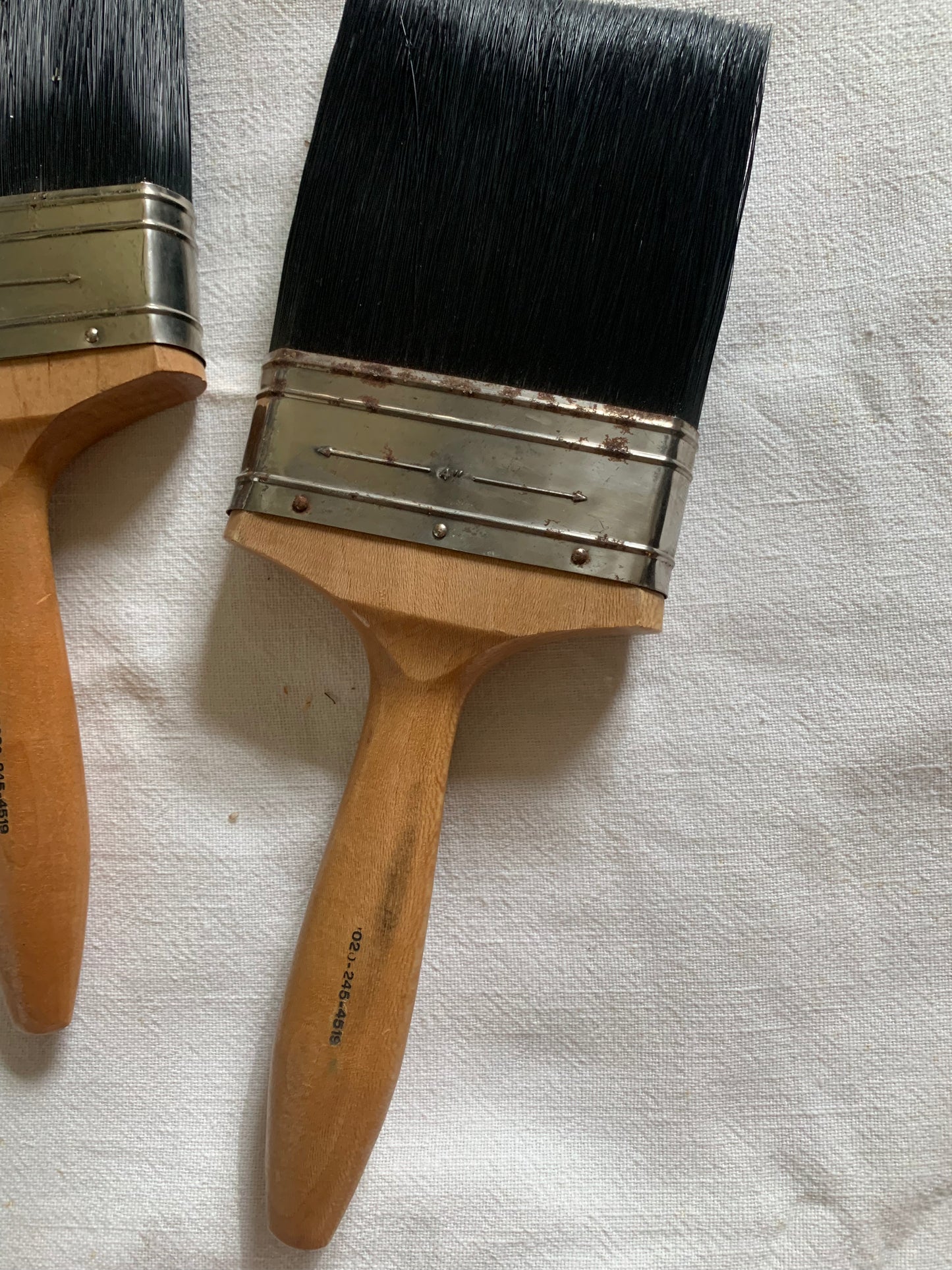 Vintage large paint brush set