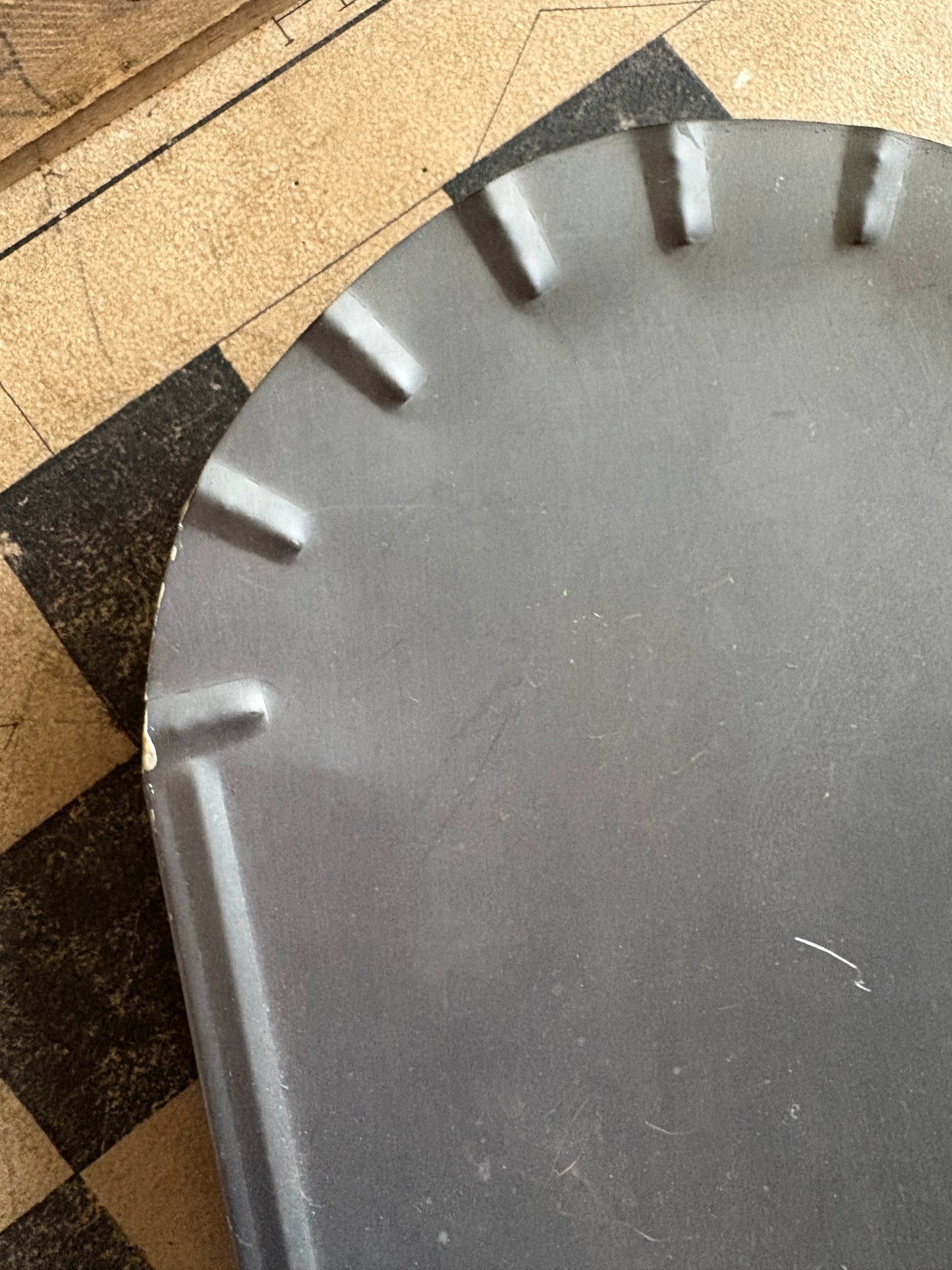 Vintage tin wall sconce | electric