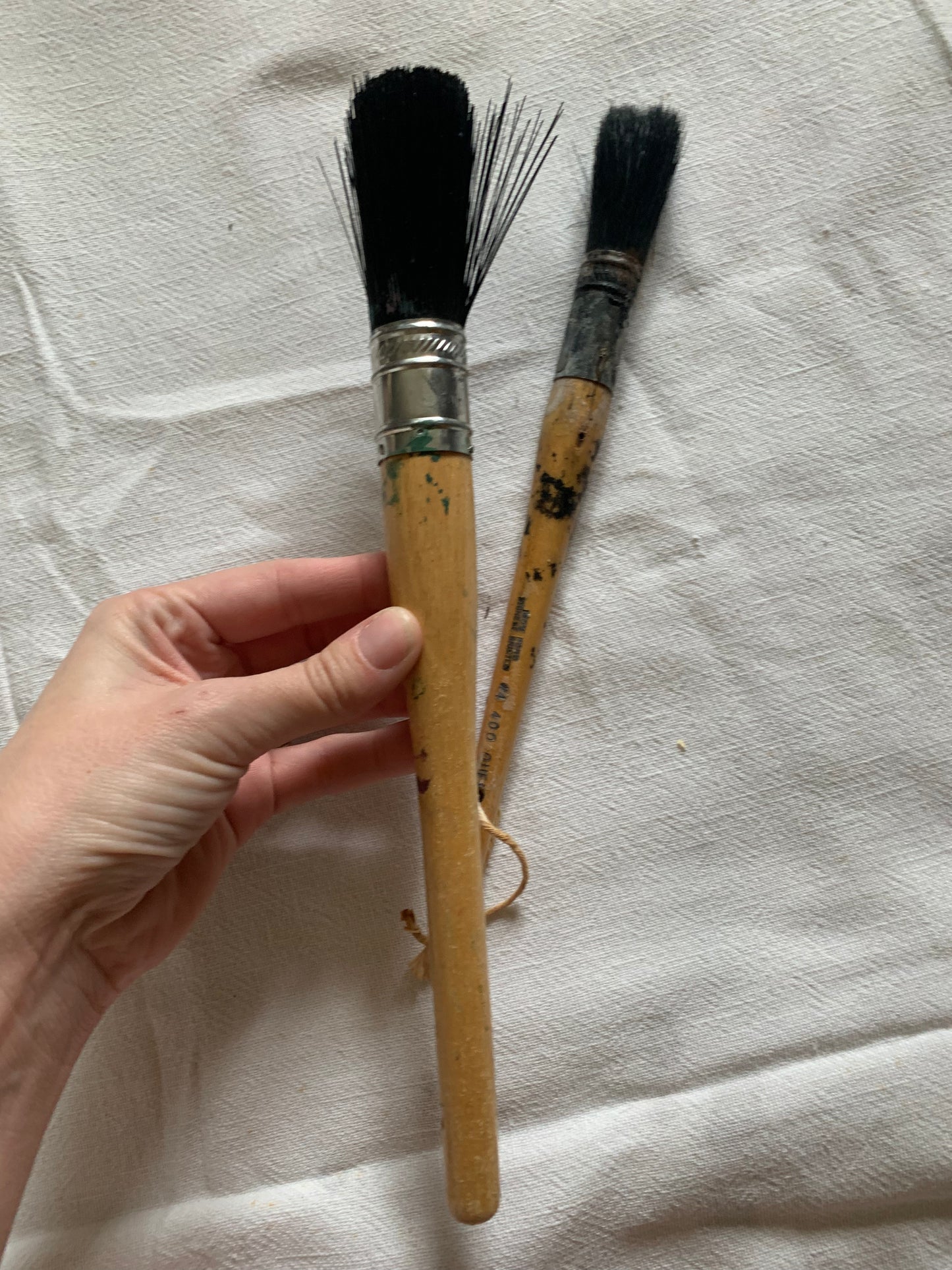Vintage chunky paint brush set