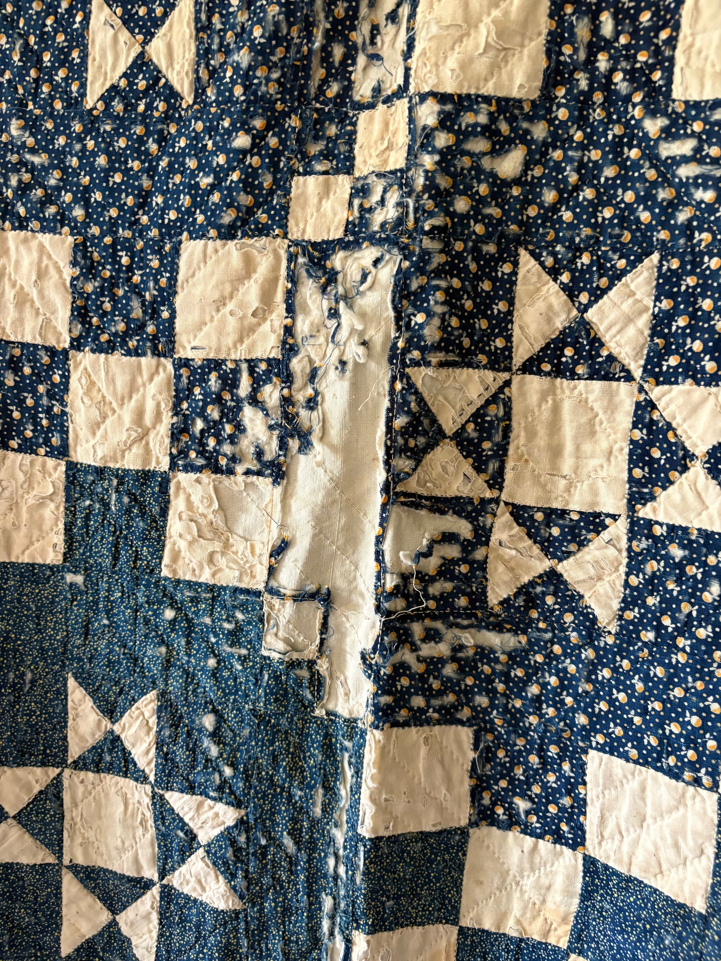 Early Antique star pattern quilt | indigo blue