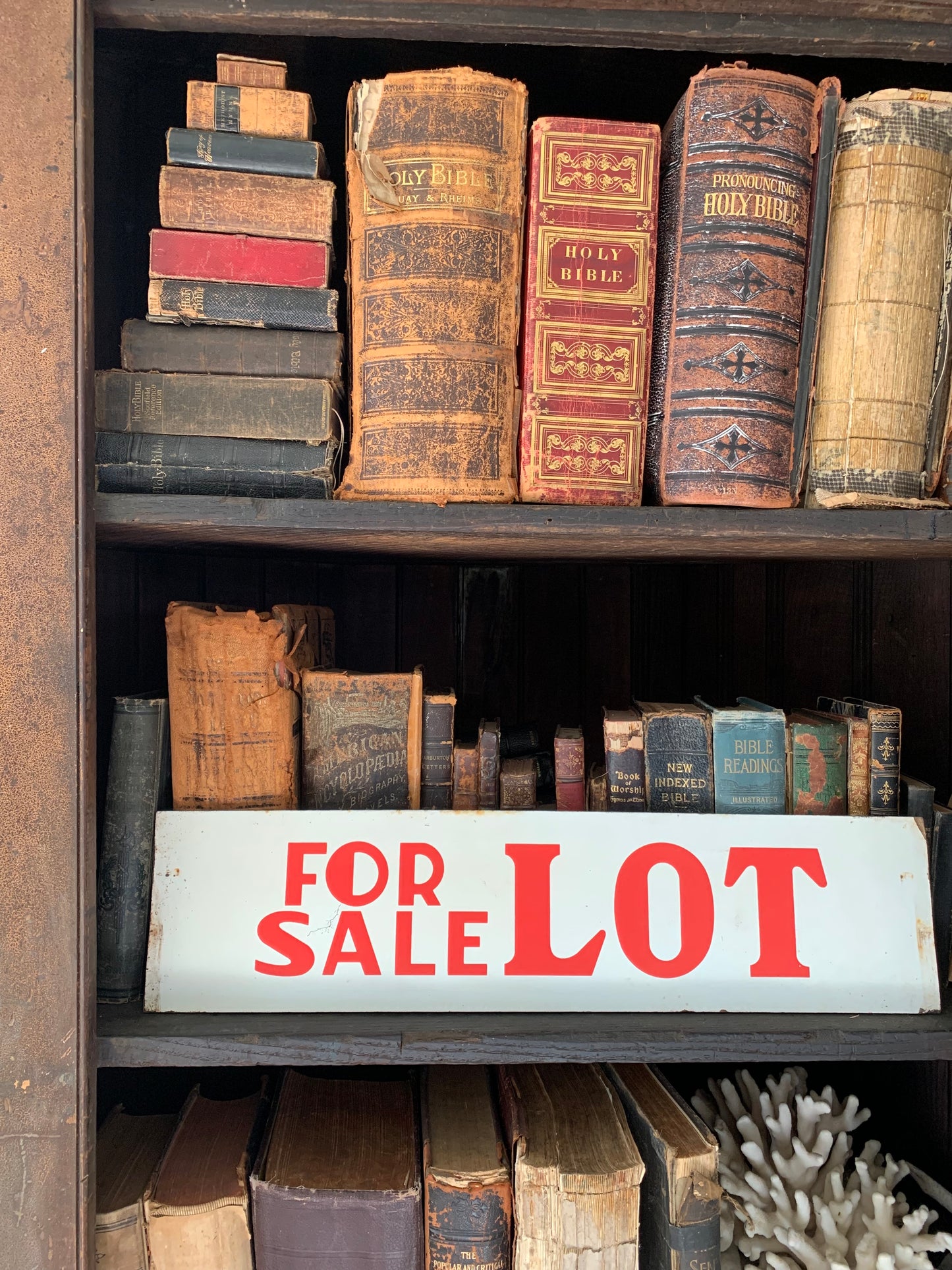 Vintage wooden sign