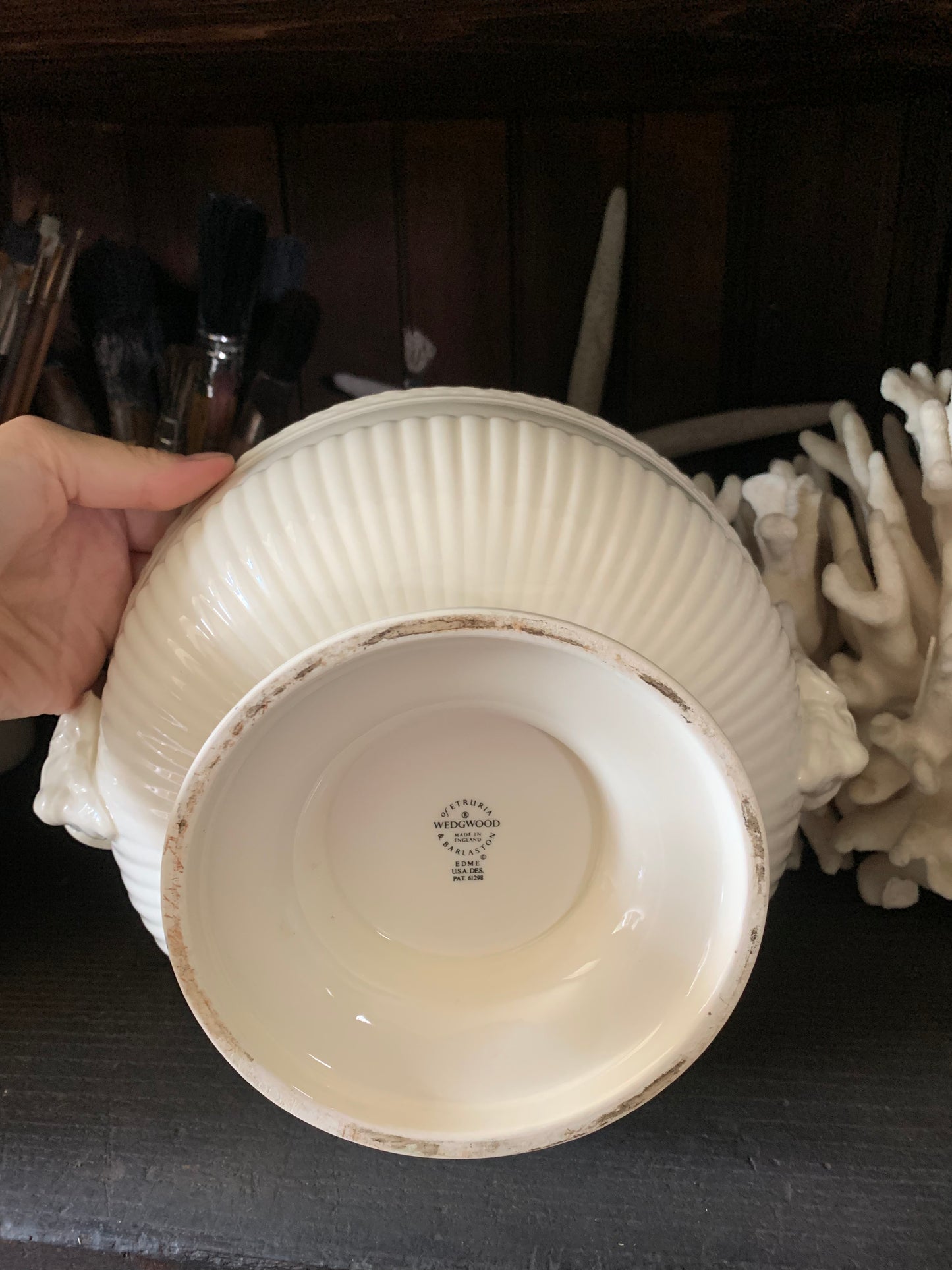 Vintage wedge wood ram head footed bowl