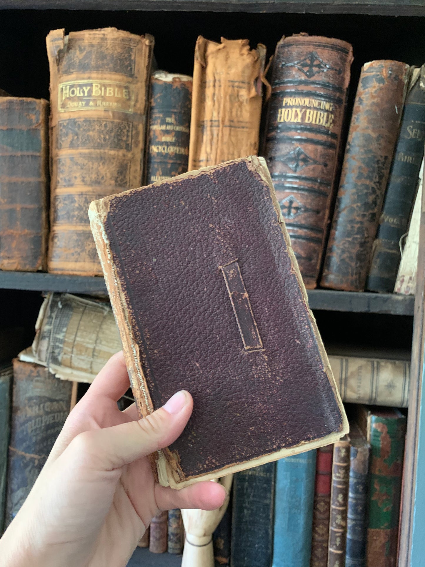 Antique Mechanics & Engineers pocket book