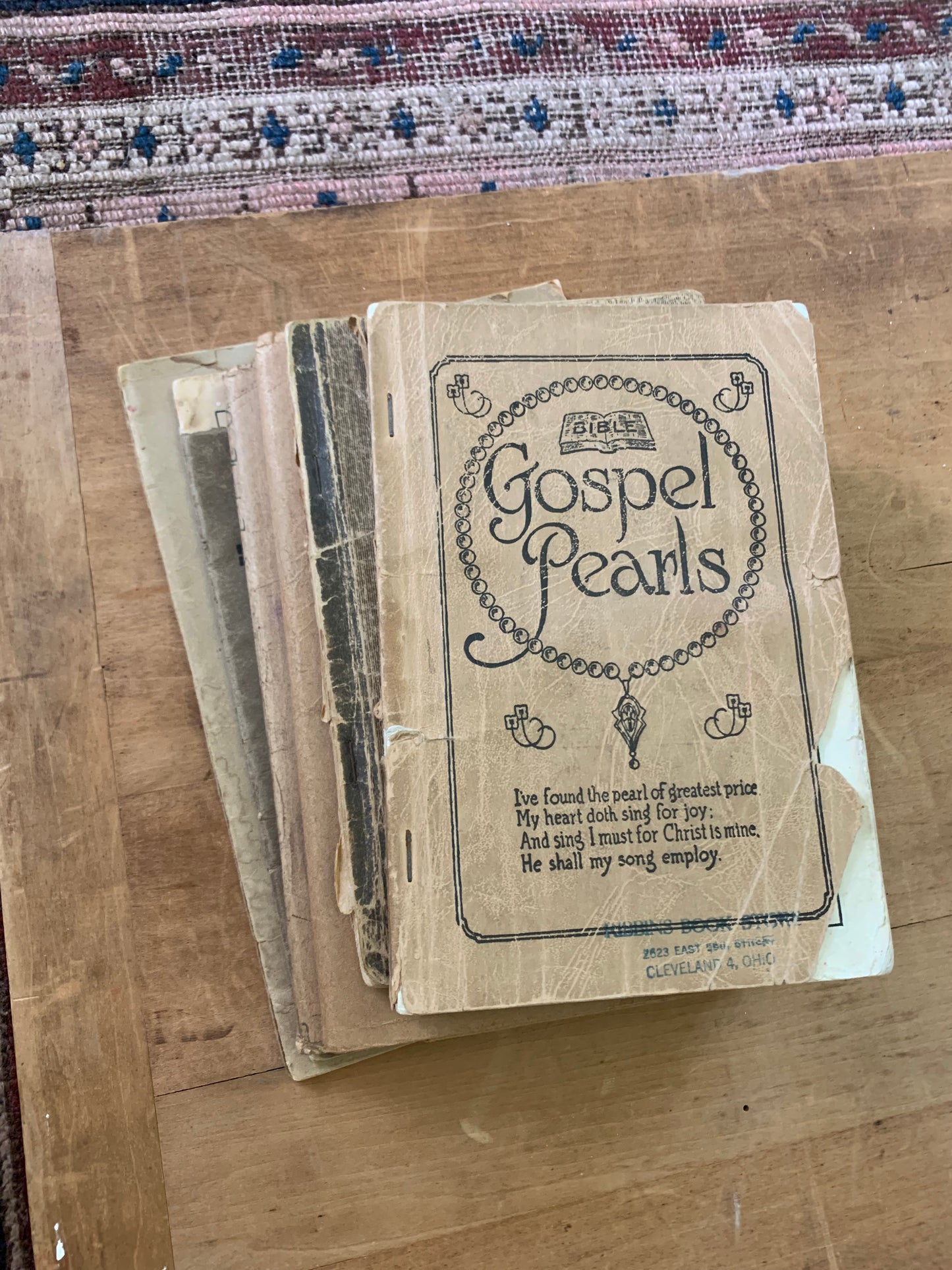 Vintage neutral paperback book lot