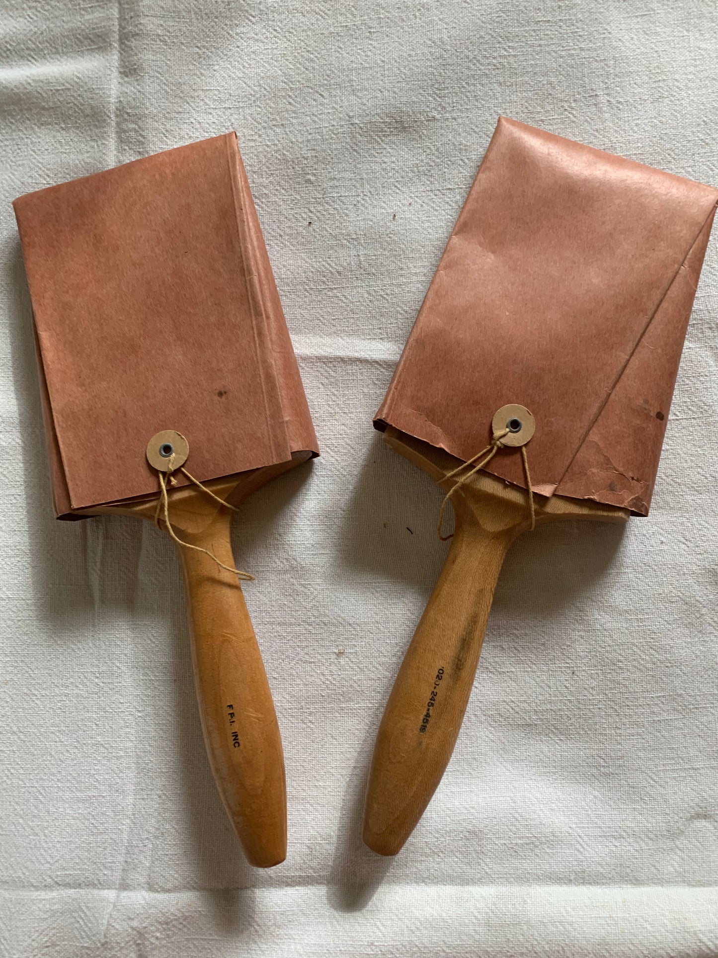 Vintage large paint brush set