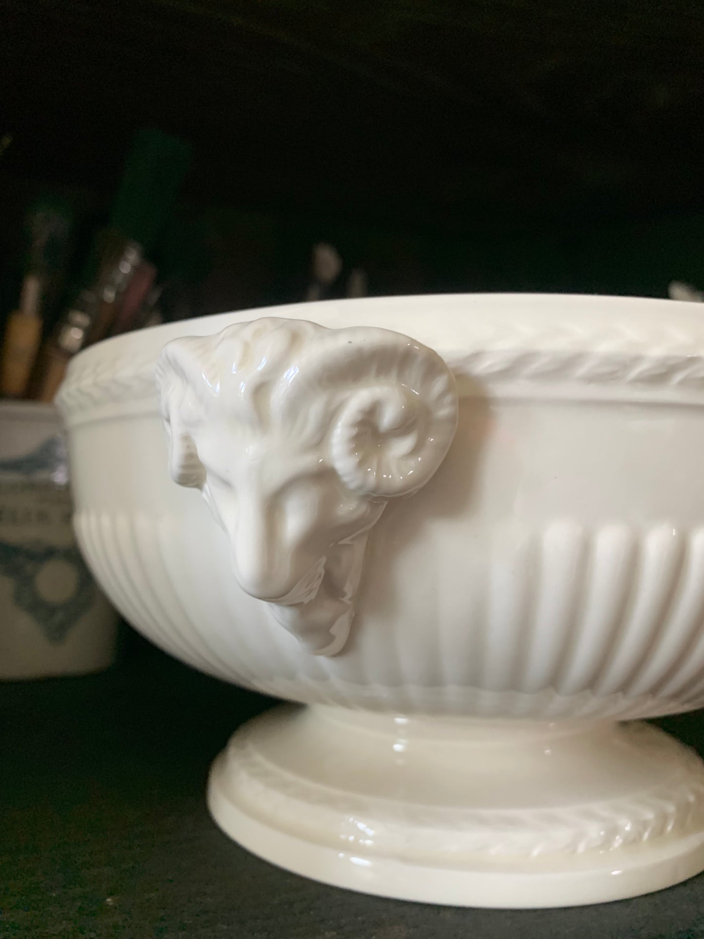 Vintage wedge wood ram head footed bowl