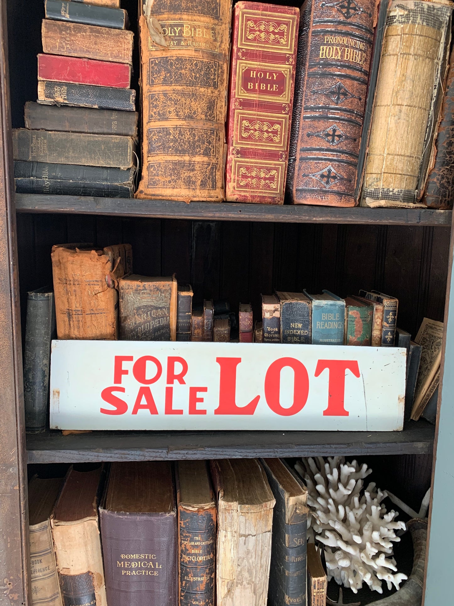 Vintage wooden sign