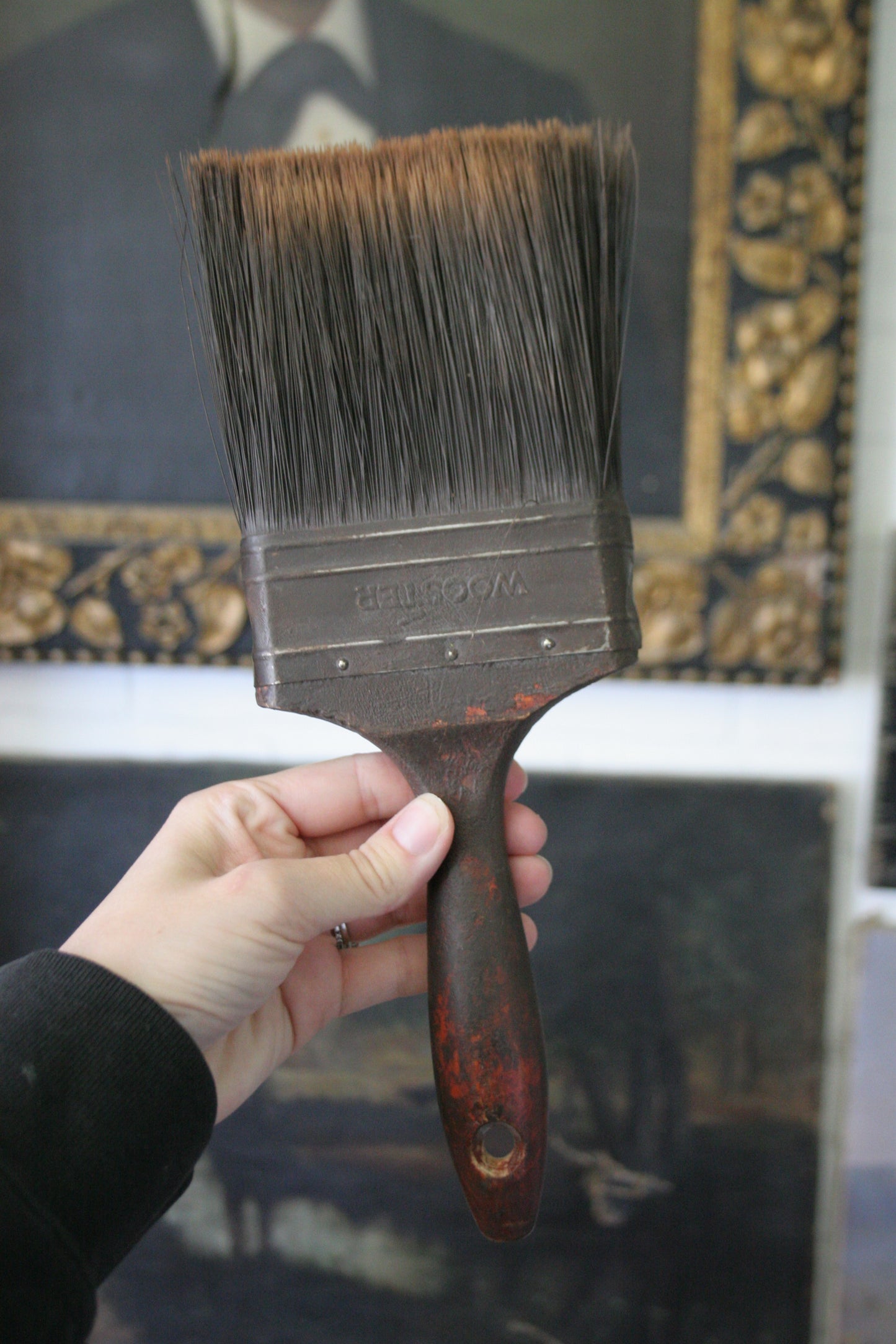 Vintage large paint brush set