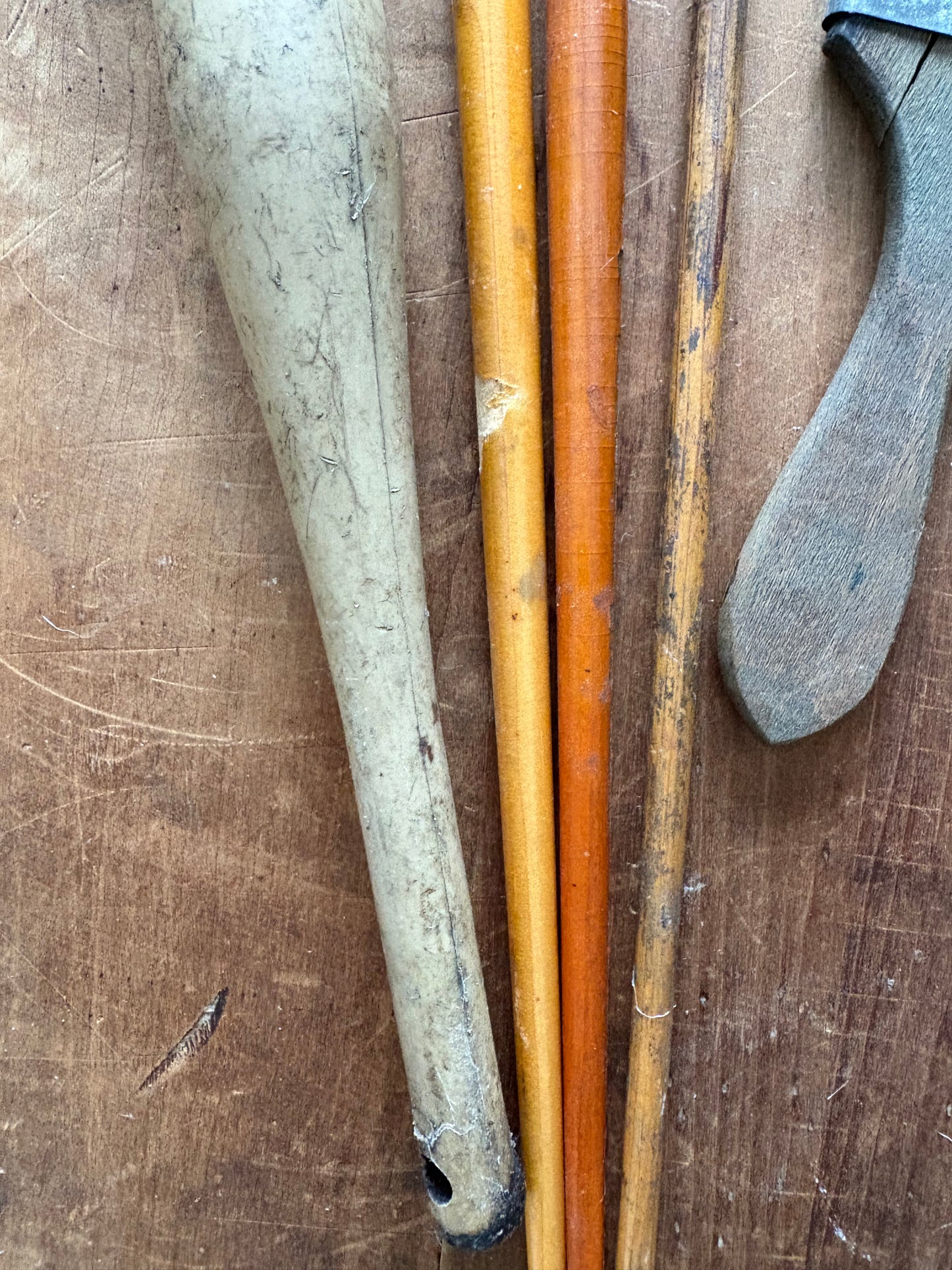 Vintage paint brush lot