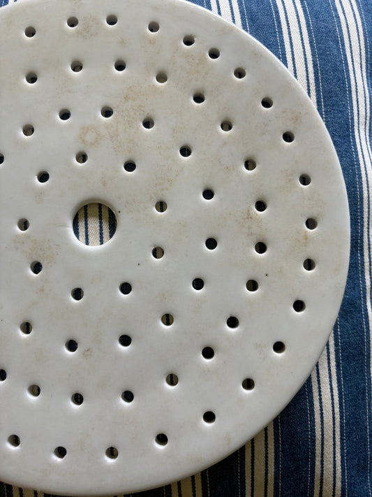Vintage crazed porcelain drain plate