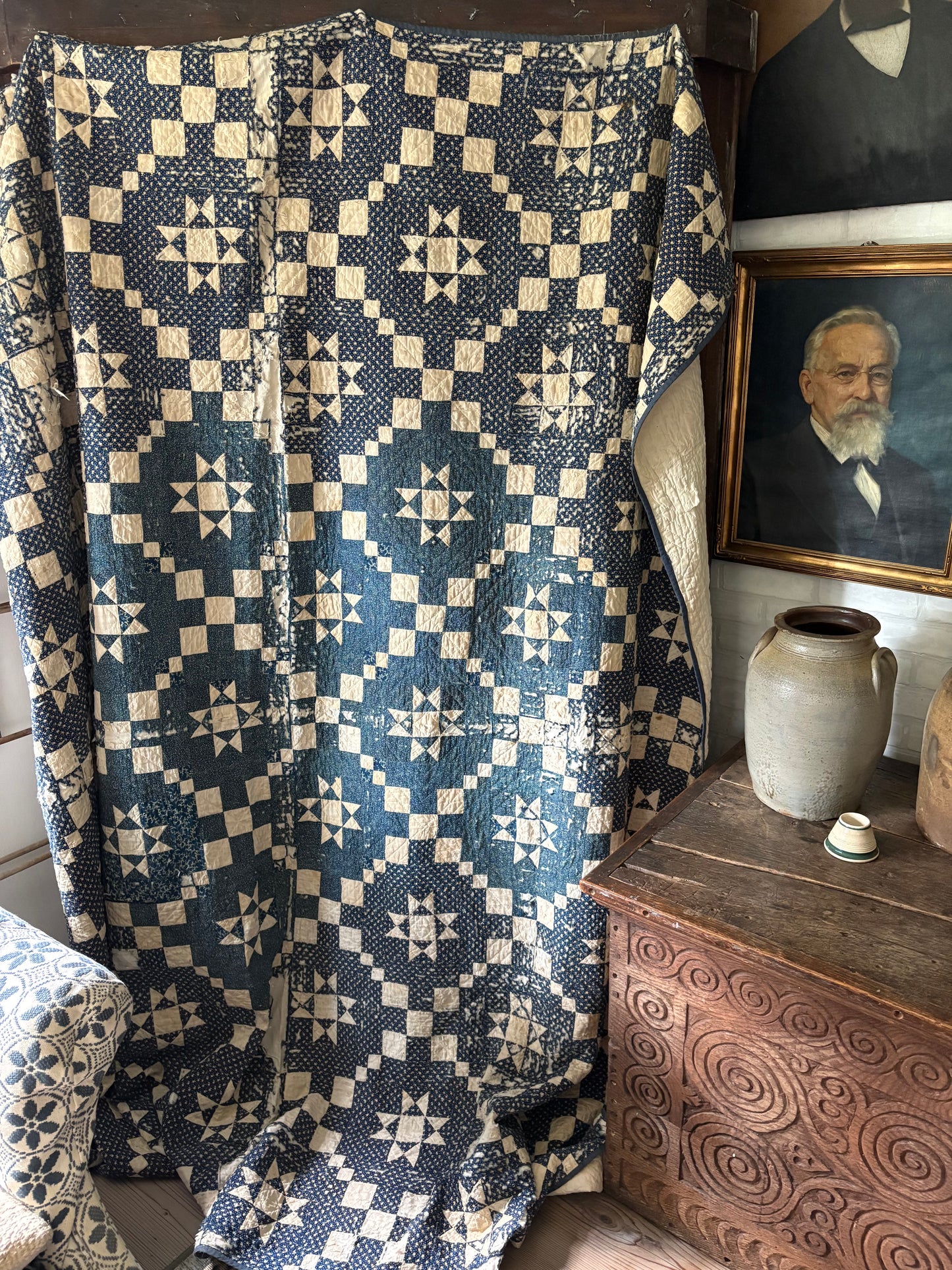 Early Antique star pattern quilt | indigo blue