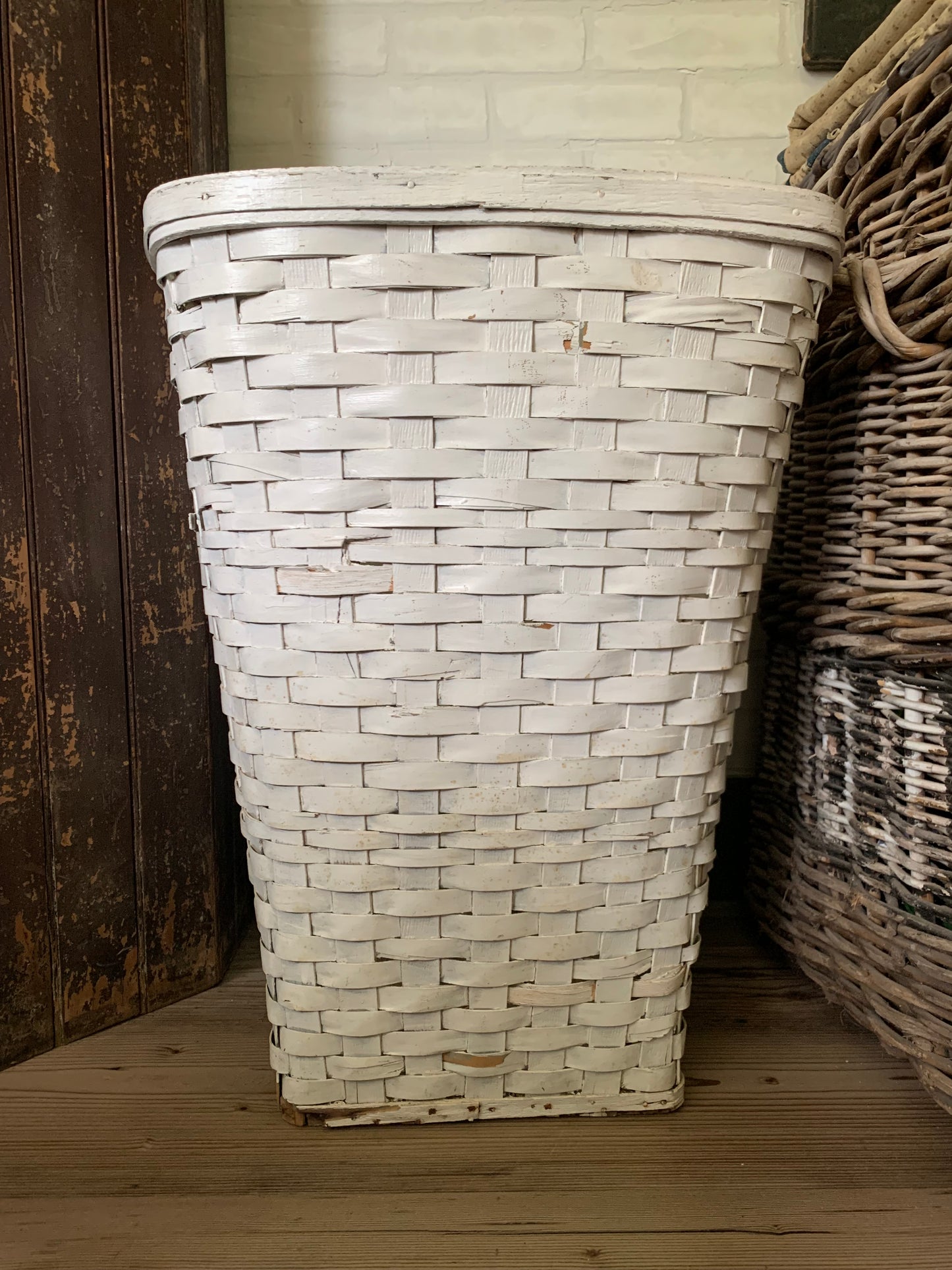 Antique white painted splint wood hamper/basket