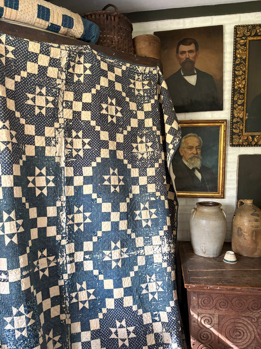 Early Antique star pattern quilt | indigo blue